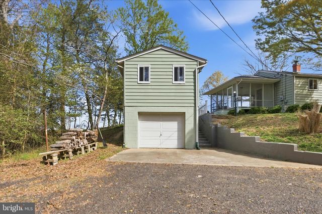 43732 RASPBERRY LN, Hollywood, MD 20636