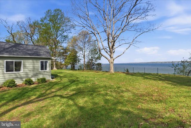 43732 RASPBERRY LN, Hollywood, MD 20636