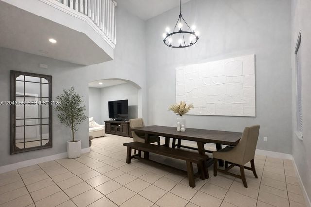 4124 NE 30th St, Homestead, FL 33033