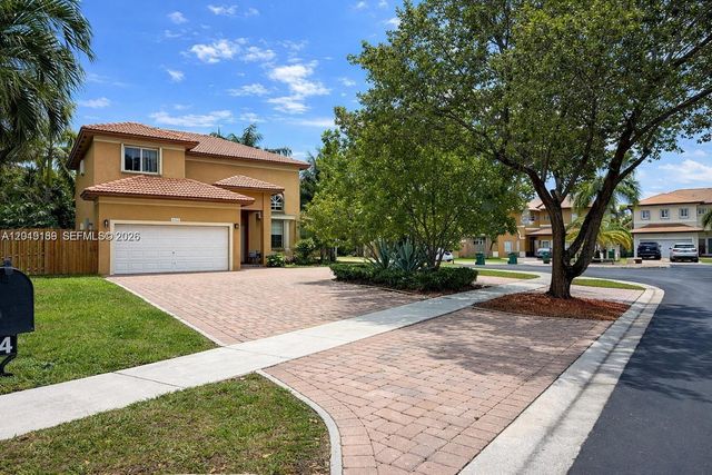 4124 NE 30th St, Homestead, FL 33033