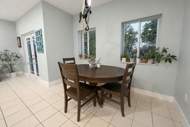 4124 NE 30th St, Homestead, FL 33033