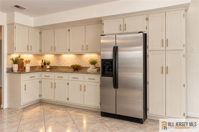 21 Eldridge Drive, East Brunswick, NJ 08816