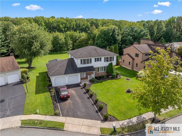21 Eldridge Drive, East Brunswick, NJ 08816