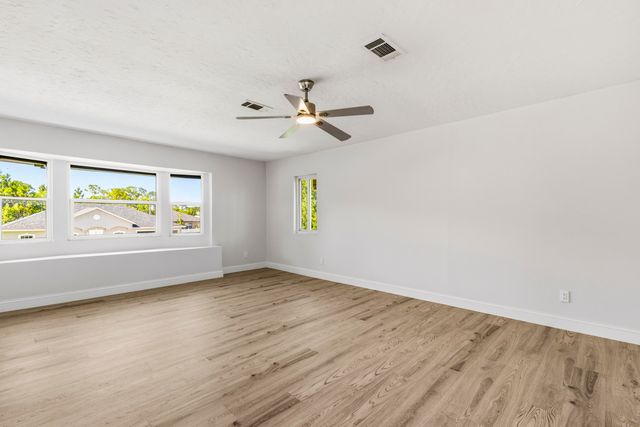 1640 SANDUSKY Street SE, Palm Bay, FL 32909