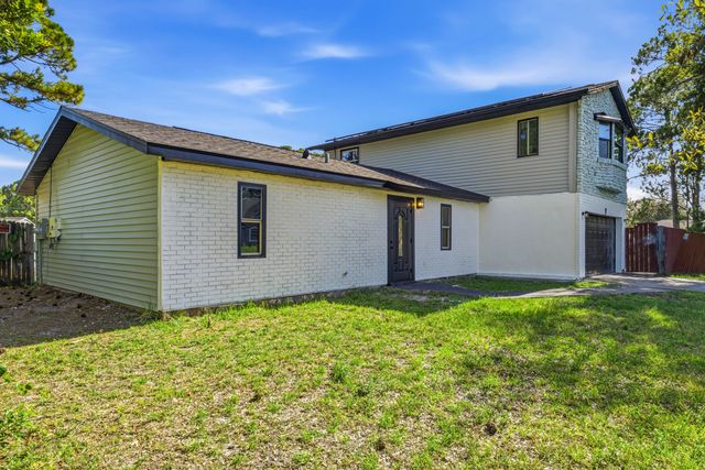 1640 SANDUSKY Street SE, Palm Bay, FL 32909