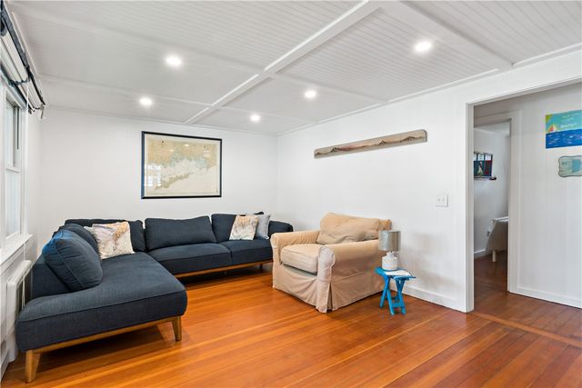 39 Salt Pond Way, Westerly, RI 02891