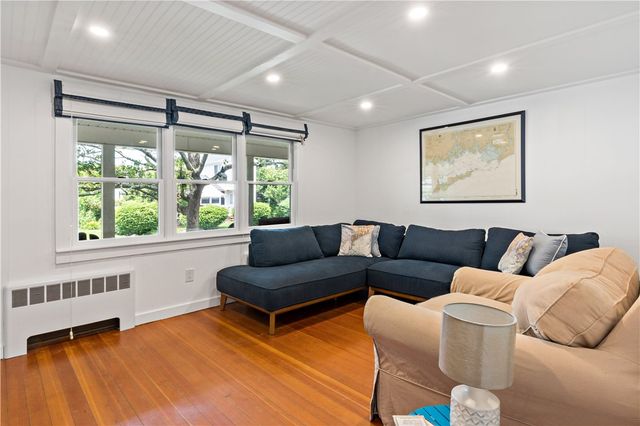 39 Salt Pond Way, Westerly, RI 02891