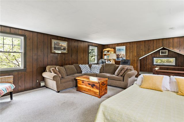 39 Salt Pond Way, Westerly, RI 02891