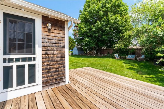 39 Salt Pond Way, Westerly, RI 02891