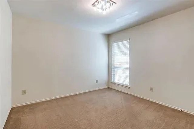 2949 Allister Street, Dallas, TX 75229