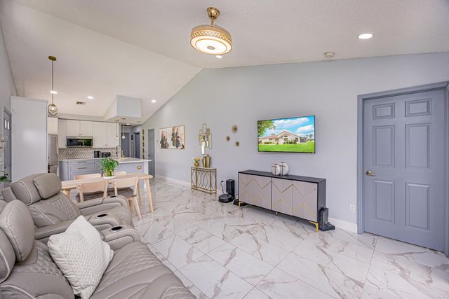 6100 Bear Creek Court, Lake Worth, FL 33467