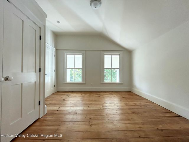 70 N 5th Street, Hudson, NY 12534