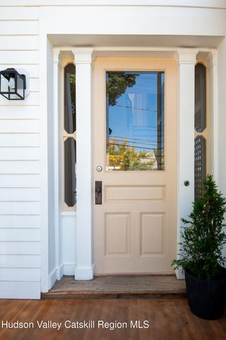 70 N 5th Street, Hudson, NY 12534