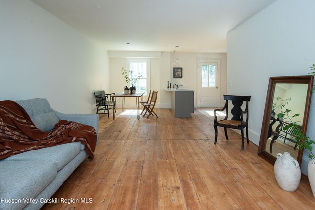 70 N 5th Street, Hudson, NY 12534