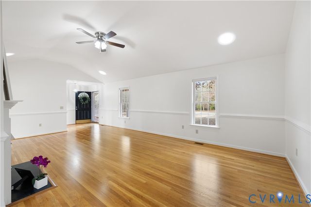 9281 Forestdale DR, Amelia Courthouse, VA 23002