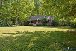 9281 Forestdale DR, Amelia Courthouse, VA 23002