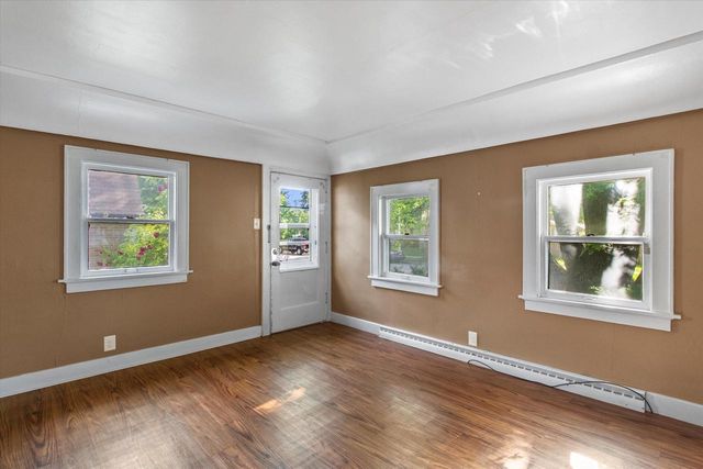 130 S 74th STREET, Milwaukee, WI 53214