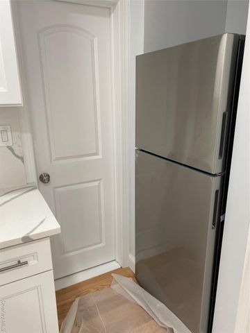 16403A 32nd Avenue 1, Flushing, NY 11358