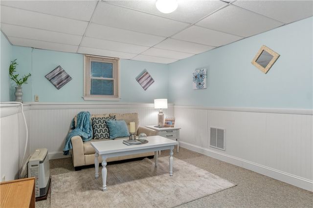 102 Windward Walk, North Kingstown, RI 02852
