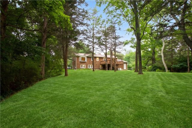 102 Windward Walk, North Kingstown, RI 02852