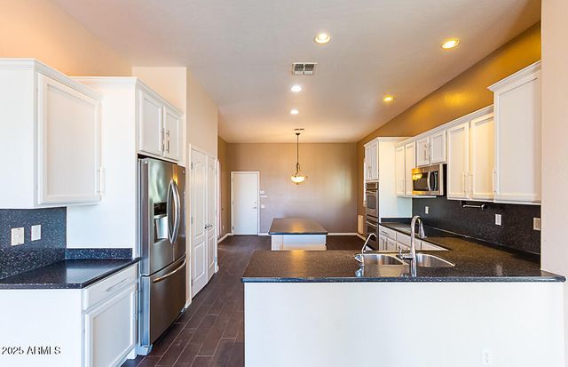 642 E Torrey Pines Place, Chandler, AZ 85249