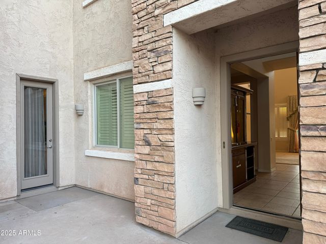 642 E Torrey Pines Place, Chandler, AZ 85249