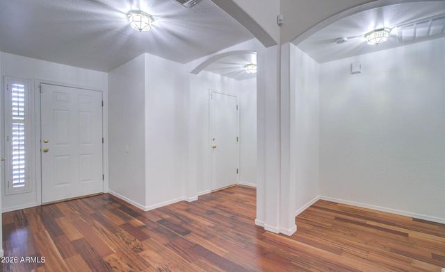 9271 W SUNNYSLOPE Lane, Peoria, AZ 85345