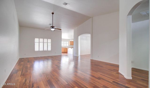 9271 W SUNNYSLOPE Lane, Peoria, AZ 85345