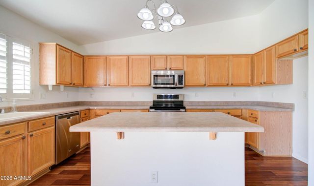 9271 W SUNNYSLOPE Lane, Peoria, AZ 85345