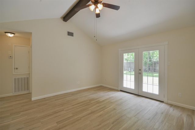 2755 Foliage Green Drive, Houston, TX 77339