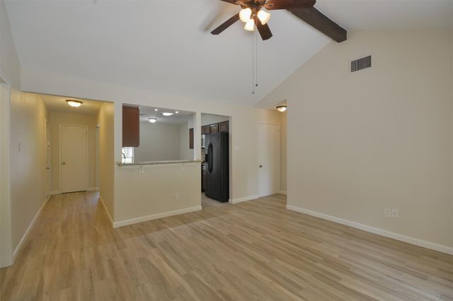 2755 Foliage Green Drive, Houston, TX 77339