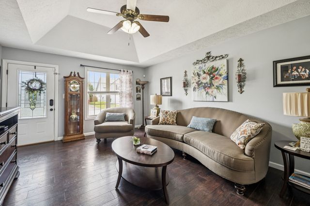 3763 Gray Fox Dr, Clarksville, TN 37040