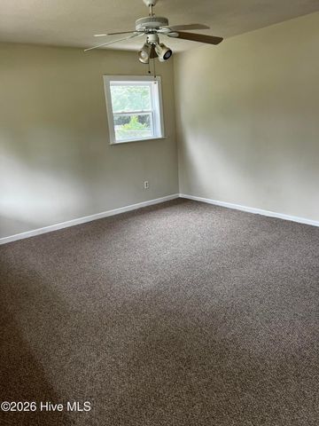 109 Ramsey Drive, Jacksonville, NC 28540