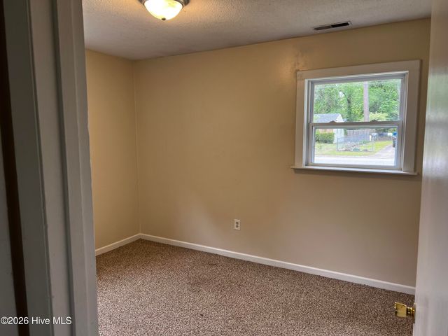 109 Ramsey Drive, Jacksonville, NC 28540