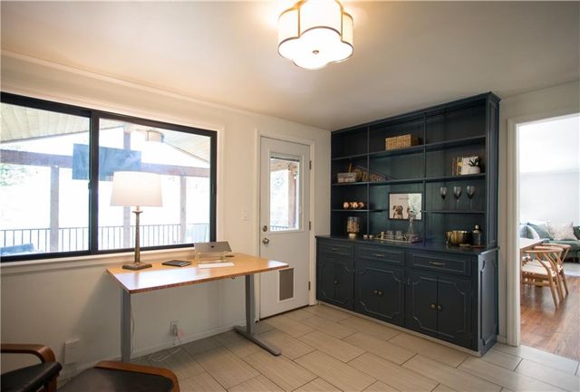 4801 W 66TH Street, Prairie Village, KS 66208