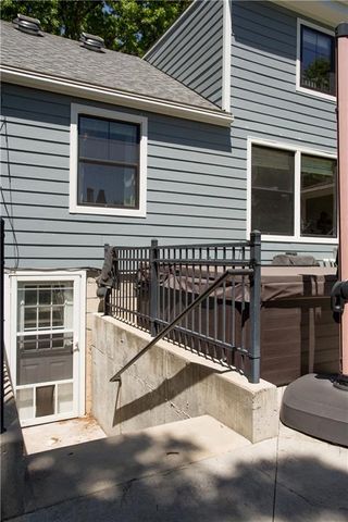 4801 W 66TH Street, Prairie Village, KS 66208