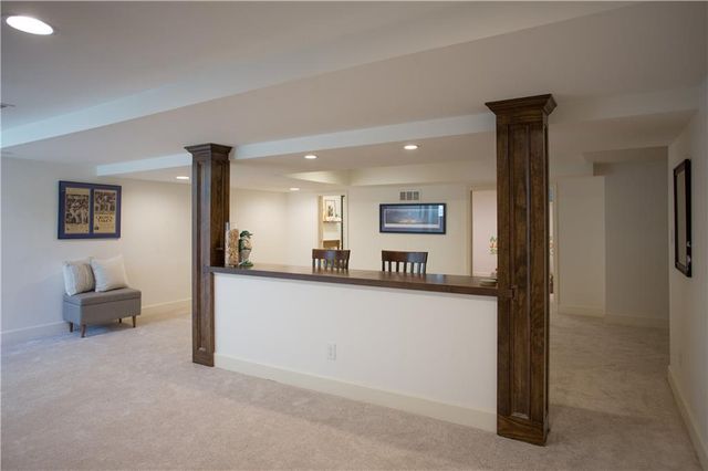 4801 W 66TH Street, Prairie Village, KS 66208