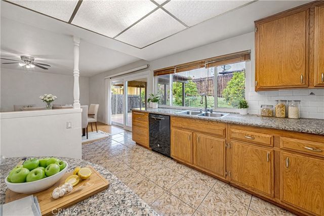 8237 Henshaw, Buena Park, CA 90621