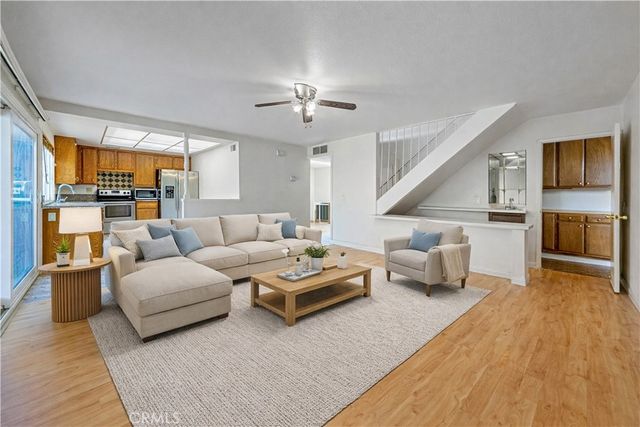8237 Henshaw, Buena Park, CA 90621