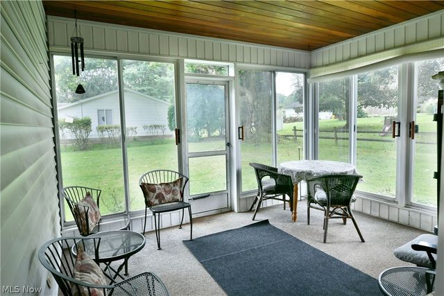 825 Ravine Drive, Youngstown, OH 44505