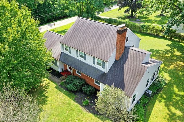 825 Ravine Drive, Youngstown, OH 44505