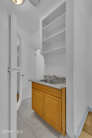 3222 E MISSOURI Avenue, El Paso, TX 79903