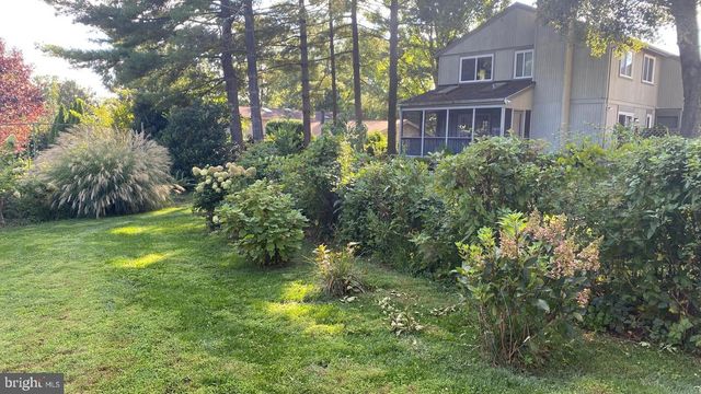 12519 ARNSLEY CT, Herndon, VA 20171
