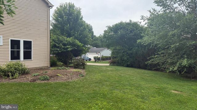 12519 ARNSLEY CT, Herndon, VA 20171