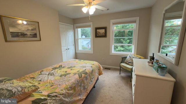 12519 ARNSLEY CT, Herndon, VA 20171