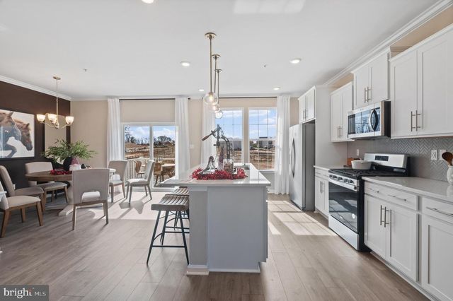 5109 GLISTENING POND WAY, Upper Marlboro, MD 20772