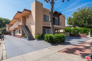 4320 Russell Avenue, Los Angeles, CA 90027