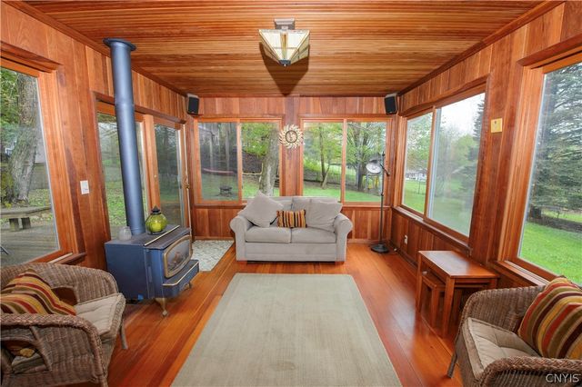 512 Maple Drive, Dewitt, NY 13066