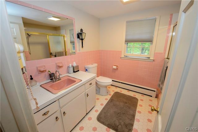512 Maple Drive, Dewitt, NY 13066