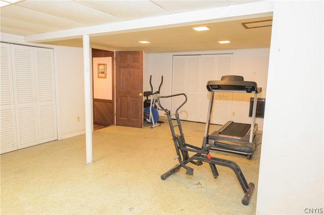 512 Maple Drive, Dewitt, NY 13066
